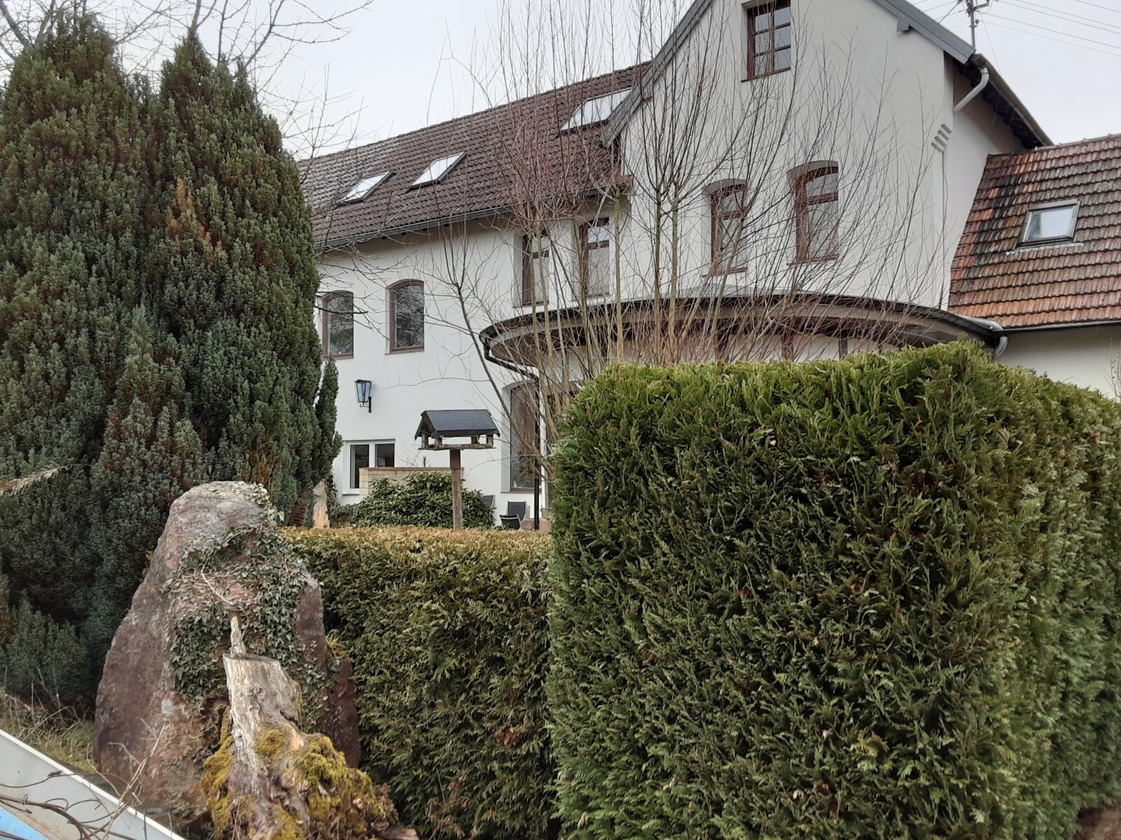 Gepflegtes Wohn-und Geschäftshaus mit zusätzlichem Baugrundstück in Schmelz-Primsweiler zu verkaufen Gepflegtes Wohn-und Geschäftshaus mit zusätzlichem Baugrundstück in Schmelz-Primsweiler zu verkaufen