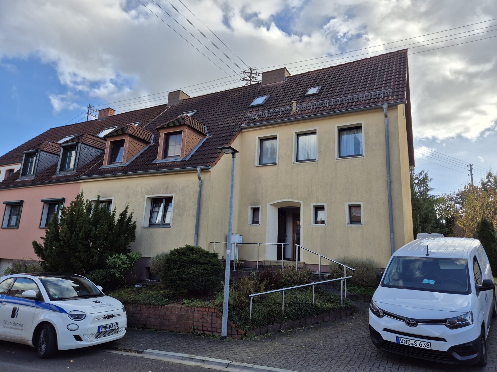 Dreiparteienhaus in St. Wendel – attraktive Kapitalanlage mit PV-Erträgen Dreiparteienhaus in St. Wendel – attraktive Kapitalanlage mit PV-Erträgen