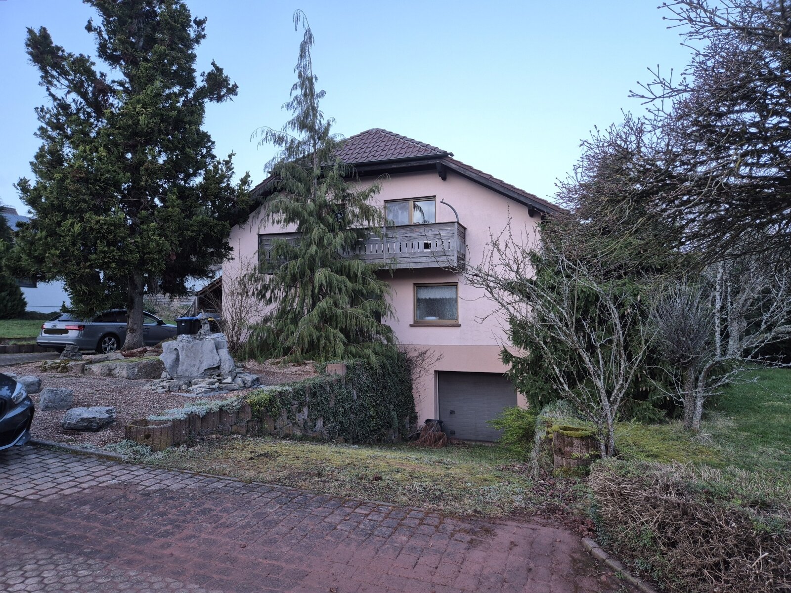 Viel Platz für Ihre Familie – Wohnen mit zusätzlicher Flexibilität in Stennweiler Viel Platz für Ihre Familie – Wohnen mit zusätzlicher Flexibilität in Stennweiler